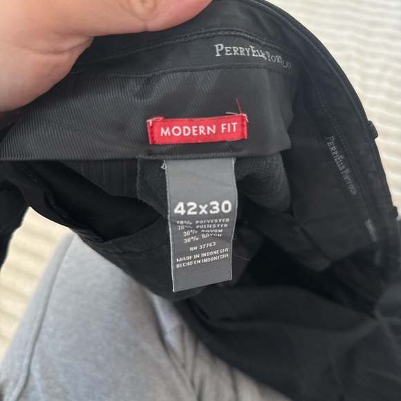 Pants - Picture 4 of 4